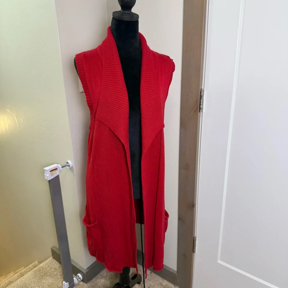 Coldwater Creek Red Sleeveless Long Length Red Knit Cardigan Christmas Holiday M